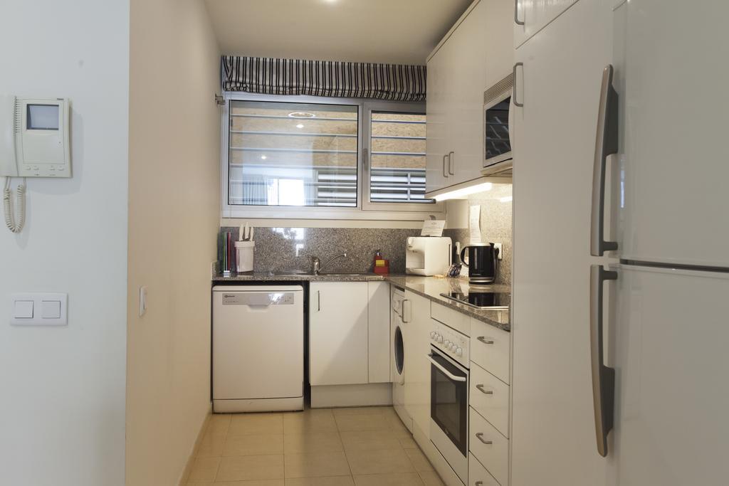 Splendom Suites Pau Claris Barcelona Exterior photo